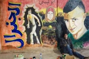 مخيم البقعة الأردني الفلسطيني: المقاومة والنضال على «الجدران» وفرشاة «رسام اللجوء» تكتب الحكاية